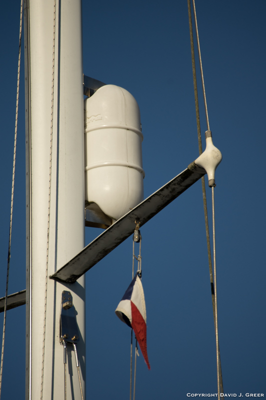 Radar Reflector Just Above the Spreaders